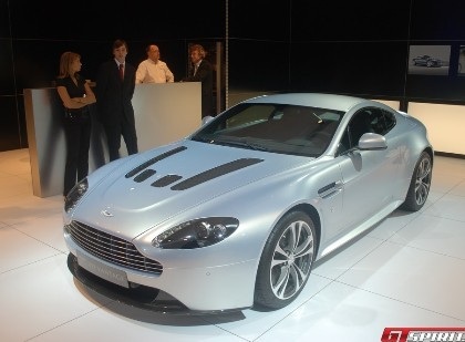 Triển lãm ô tô Brussels 2010 - Siêu xe quần tụ - 8