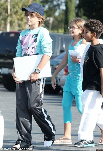 Mẹ Michael Jackson “đòi” tăng trợ cấp nuôi cháu nội - 3