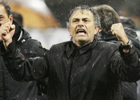 Mourinho đoạt giải “HLV xuất sắc nhất Italia 2009” - 1 Mourinho đoạt giải “HLV xuất sắc nhất Italia 2009” - 1