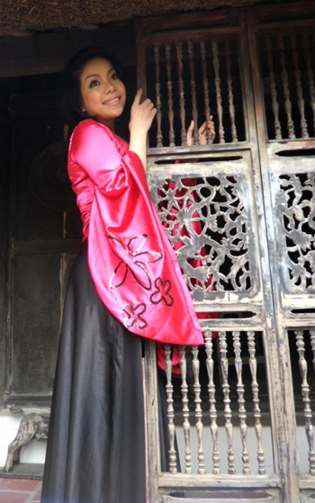 Minh Chuyên: “Sao cứ đổ tiếng “chảnh” cho tôi?” - 2 Minh Chuyên: “Sao cứ đổ tiếng “chảnh” cho tôi?” - 2