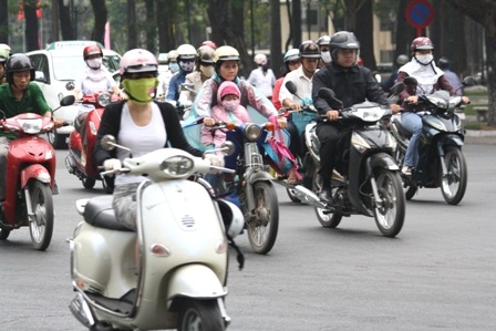 Sài Gòn bất ngờ có mưa xuân  - 3