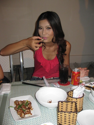 Khi “sao” mê mẩn món ốc - 10