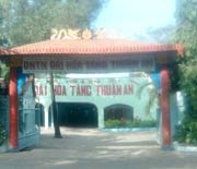 Đài hỏa táng ảnh hưởng đến sức khỏe hàng ngàn sinh viên - 1 Đài hỏa táng ảnh hưởng đến sức khỏe hàng ngàn sinh viên - 1