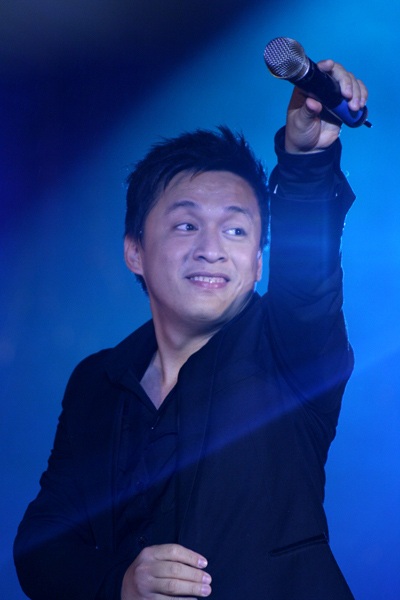 Singer’s day ngày 3: Các sao hát thật “sung” dưới mưa - 7