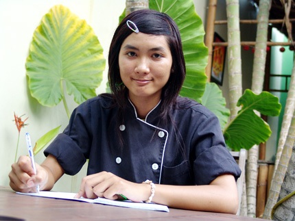 Nữ sinh lớp 11 trở thành đầu bếp nhà hàng lớn - 2 Nữ sinh lớp 11 trở thành đầu bếp nhà hàng lớn - 2