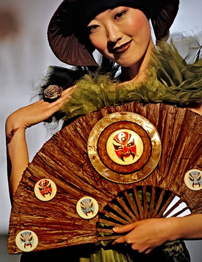 Độc đáo với thời trang chocolate - 5