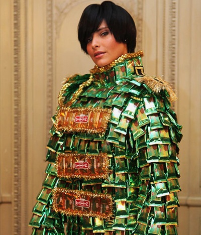 Độc đáo với thời trang chocolate - 9