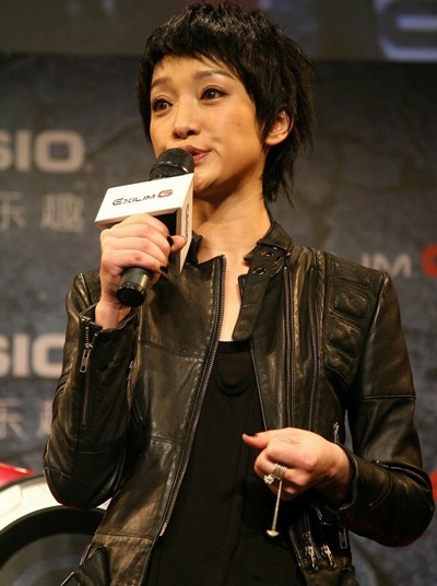 Châu Tấn đáng yêu với phong cách Tomboy - 5