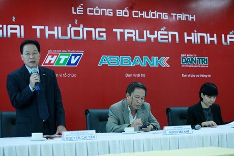 Đức Tuấn, Hồ Ngọc Hà dẫn đầu bình chọn - 1