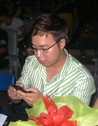 Thí sinh HotVteen lúng túng khi BGK “vặn vẹo” - 7