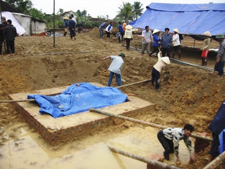 Gấp rút chuẩn bị đón thi hài vua Lê Dụ Tông trở về - 2