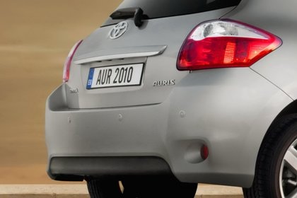 Vén màn Toyota Auris phiên bản 2010 - 5 Vén màn Toyota Auris phiên bản 2010 - 5