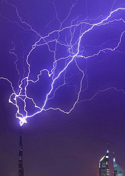 Những hình ảnh ấn tượng trong tuần - 1