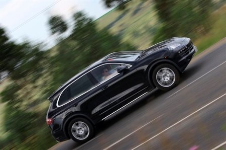 Porsche Cayenne Hybrid trên đường thử - 6