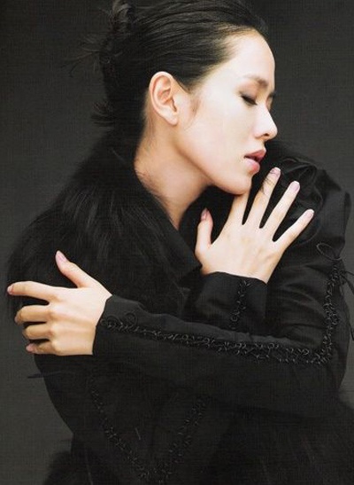 “Đàn chị” Son Ye Jin thành người trong mộng của Lee Min Ho - 3