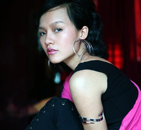 Thái Thùy Linh: Mắc sai lầm, tôi sẽ nói với con “Mẹ đã sai...” - 1