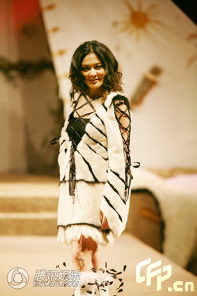 Mỹ nhân Hồng Kông Quan Chi Lâm xinh đẹp từ tấm bé - 27