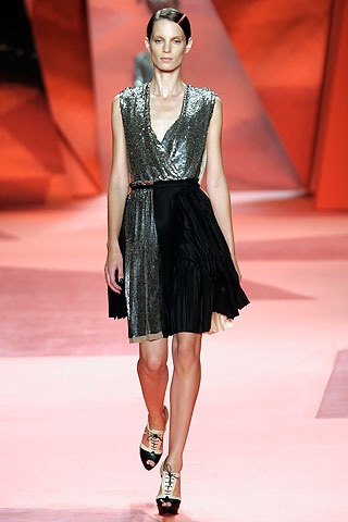 BST xuân hè 2010 của 3.1 Phillip Lim - 10 BST xuân hè 2010 của 3.1 Phillip Lim - 10