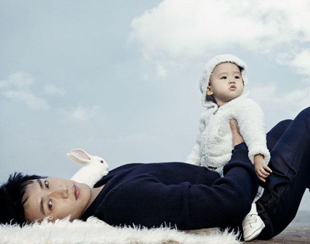 Ảnh quảng cáo lãng mạn của vợ chồng Lục Nghị  - 8