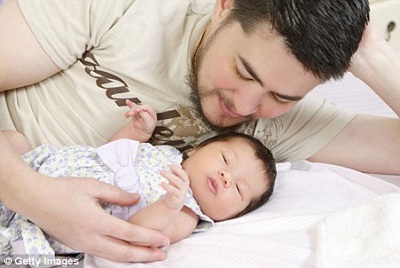 Thế giới lại có thêm một người đàn ông mang bầu - 5