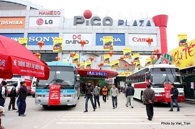 Pico Plaza với "Ngày Chủ nhật đỏ" - 1