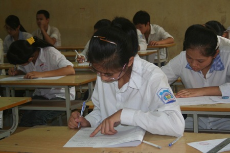 Hà Nội: Tuyển sinh lớp 10 chuyên bắt buộc thi thêm môn Ngoại ngữ - 1