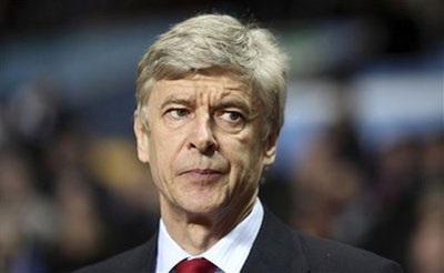 Arsenal và Aston Villa "níu chân" nhau tại Villa Park - 3 Arsenal và Aston Villa "níu chân" nhau tại Villa Park - 3