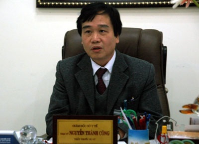 Hàng nghìn liều văcxin không rõ nguồn gốc được tiêm cho dân - 2 Hàng nghìn liều văcxin không rõ nguồn gốc được tiêm cho dân - 2