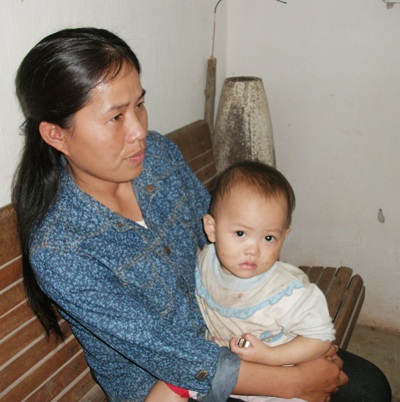 Cả xã xôn xao chuyện bé 2 tuổi “suýt bị bắt cóc” - 1