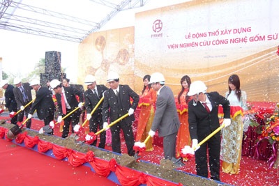 Ra mắt Viện nghiên cứu công nghệ gốm sứ - 1 Ra mắt Viện nghiên cứu công nghệ gốm sứ - 1