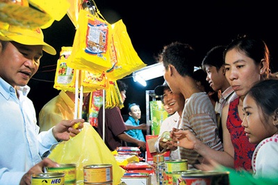 Hàng Việt và lòng yêu nước của doanh nhân Việt - 1 Hàng Việt và lòng yêu nước của doanh nhân Việt - 1