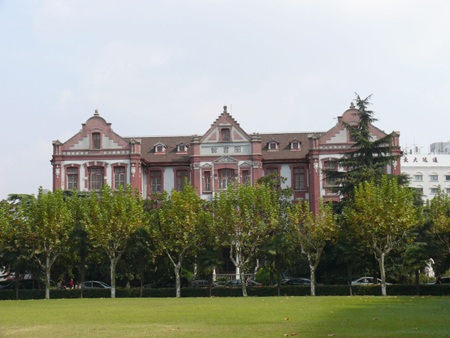 Top 20 trường đại học hàng đầu Trung Quốc năm 2010 - 2