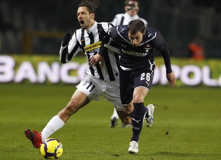 Juve không thắng, ngày ra mắt của “Zac” kém vui - 2