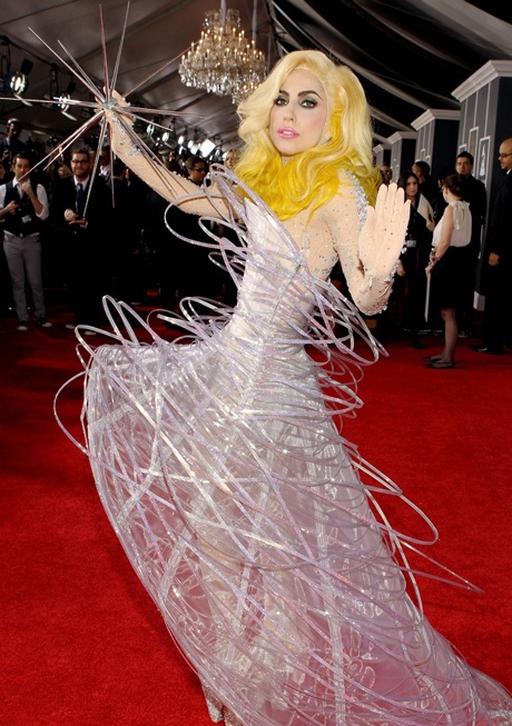 Lady Gaga khóc ròng vì thắng lợi tại Grammy - 1 Lady Gaga khóc ròng vì thắng lợi tại Grammy - 1