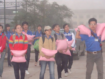 Ấm lòng người dân vùng cao - 2 Ấm lòng người dân vùng cao - 2