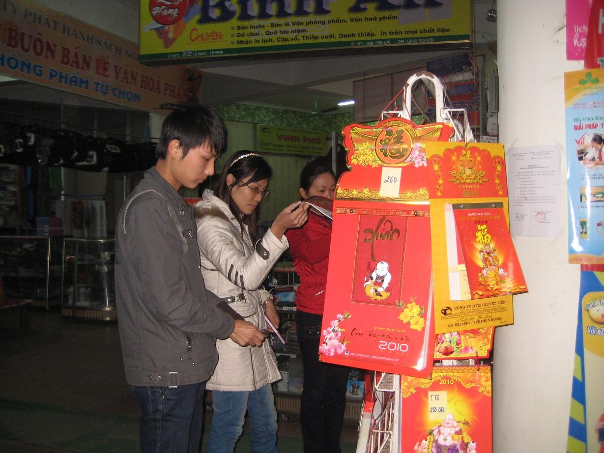 Thị trường Tết - “Nóng” dần từng vùng miền - 5 Thị trường Tết - “Nóng” dần từng vùng miền - 5