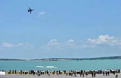 Thăm triển lãm hàng không Singapore - 10