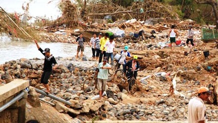 Xuân không về với xóm Trường - 5