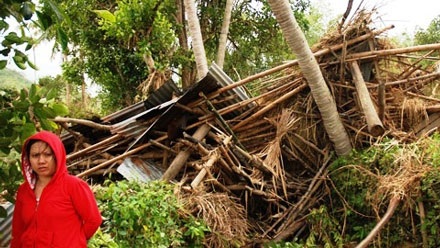 Xuân không về với xóm Trường - 2