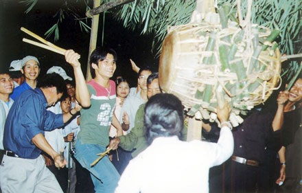 Ma Coong - tiếng trống thiêng chao đảo đại ngàn... - 1