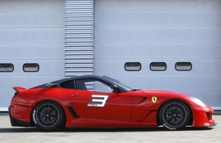 Tiếp cận Ferrari 599XX trên đường đua Valencia - 9 Tiếp cận Ferrari 599XX trên đường đua Valencia - 9