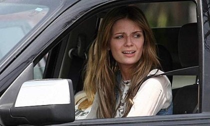 Sao và những tai tiếng trên xa lộ - 12 Sao và những tai tiếng trên xa lộ - 12