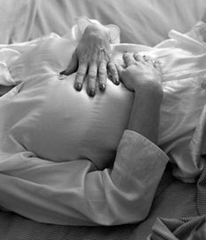 7 nguyên nhân gây sưng đau “núi đôi” - 1