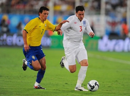 Capello ngỏ ý muốn bênh vực Wayne Bridge - 1