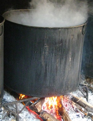 Nhộn nhịp phố bánh chưng Nhật Lệ - 8