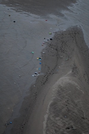 “Rác tâm linh” vấy bẩn cầu Chương Dương - 9