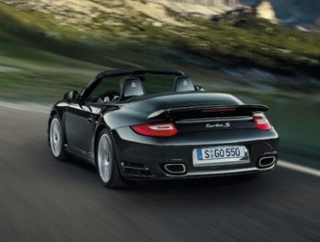 Porsche ra mắt “tân binh” 911 Turbo S - 7 Porsche ra mắt “tân binh” 911 Turbo S - 7