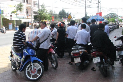 Tài xế taxi VIP đình công: “Do lãnh đạo chi nhánh” - 1