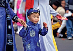 Nuôi trẻ béo, trẻ gầy ngày Tết - 1 Nuôi trẻ béo, trẻ gầy ngày Tết - 1