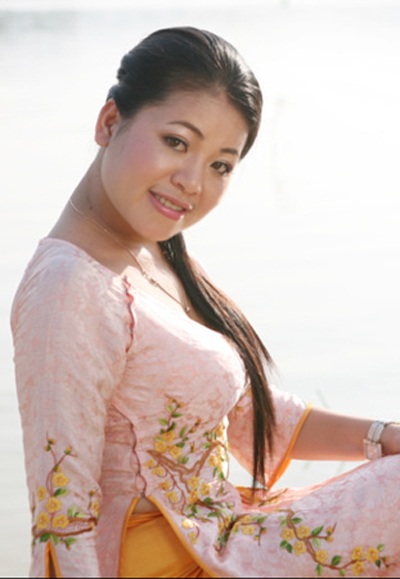 Ca sĩ Anh Thơ: “Tôi từng đi buôn gạo, gà, cá, rau...” - 2